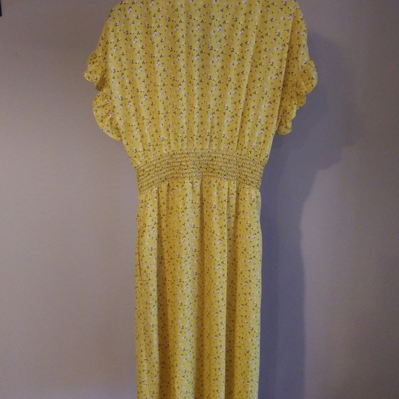Max Studio Yellow Floral Flutter Sleeve Midi Dress Sz M - Picture 7 of 8